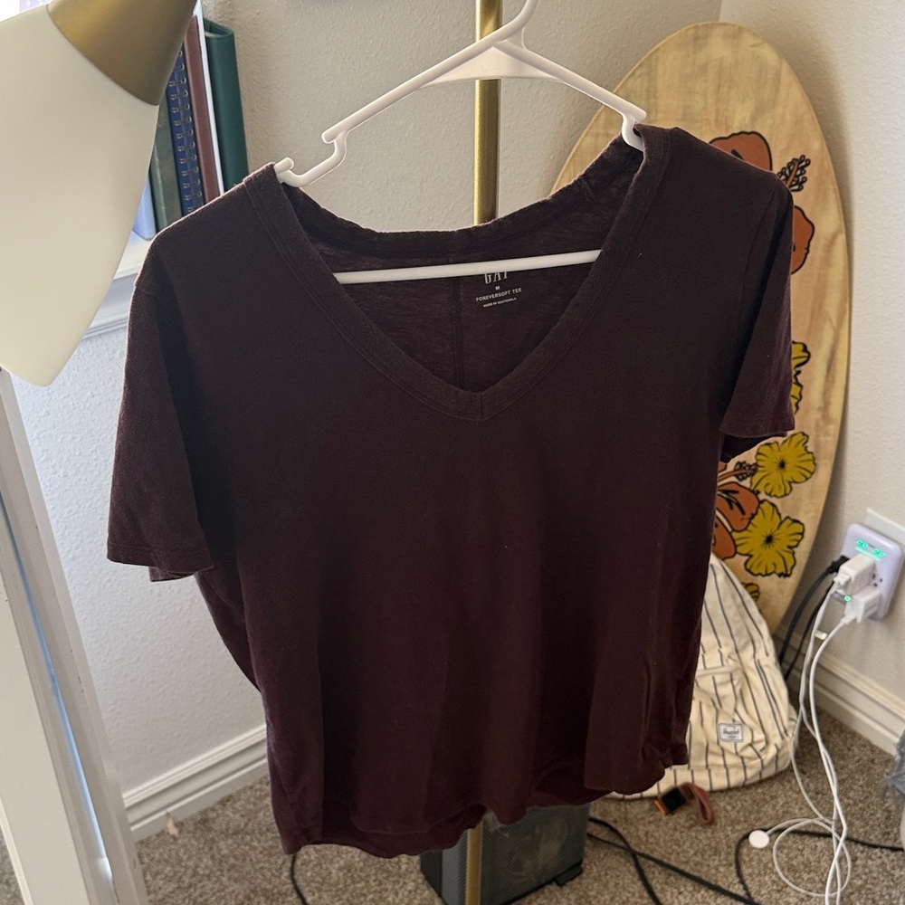 GAP Women's V-Neck Tee - Dark Burgundy
